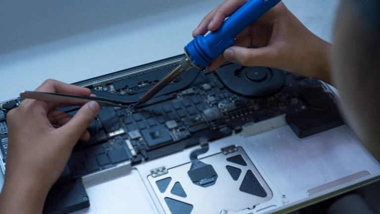 MacBook Pro Reparatie bij Denhaag Gsm Reparatie De Gsm Specialist